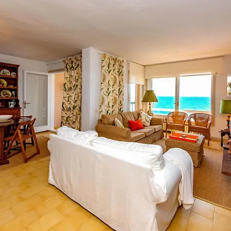 Acuario By Interhome * Sant Andreu de Llavaneres